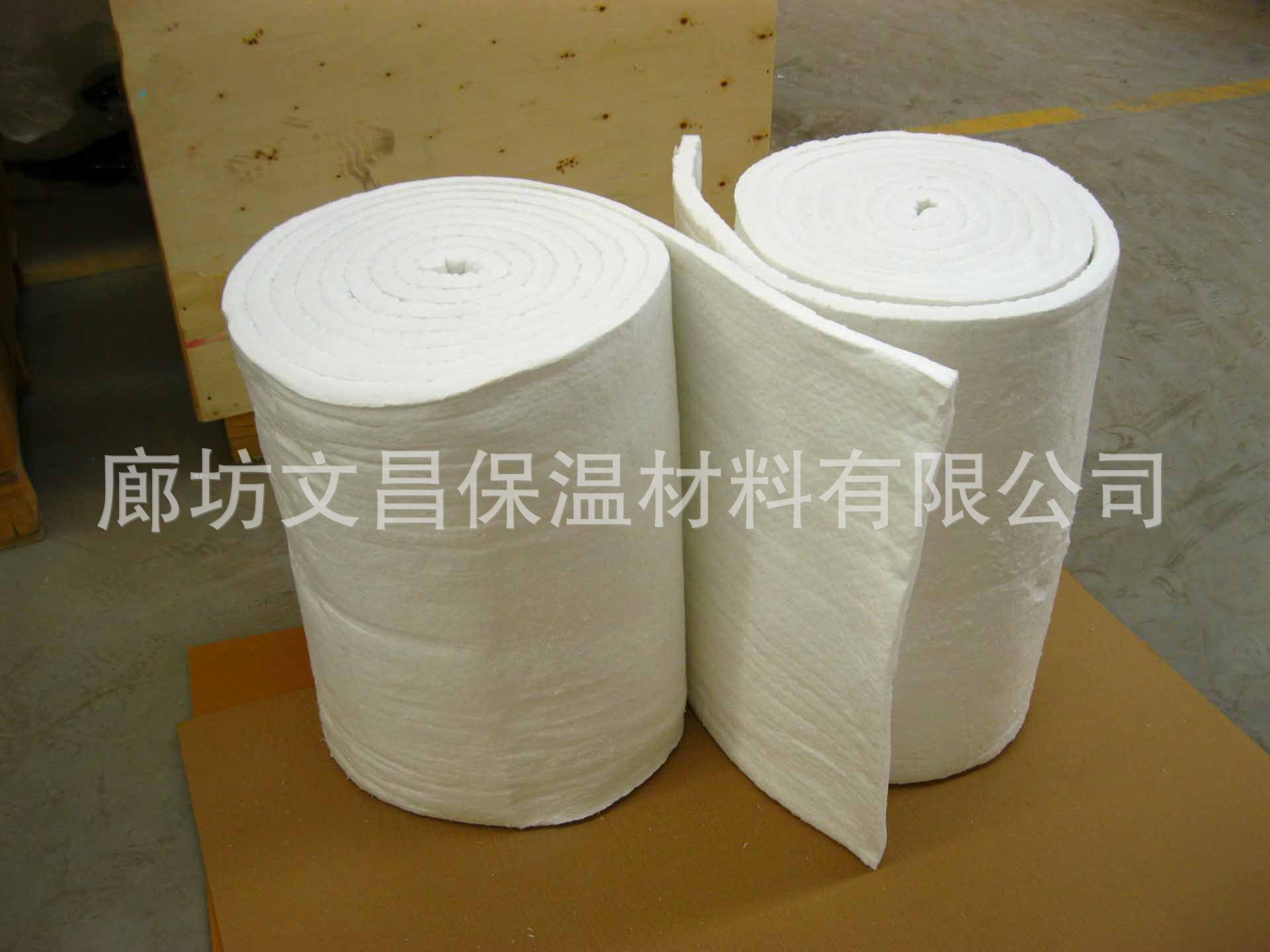 厂家直供甩丝硅酸铝针刺毯 陶瓷纤维硅酸铝毡 防火硅酸铝纤维棉示例图5