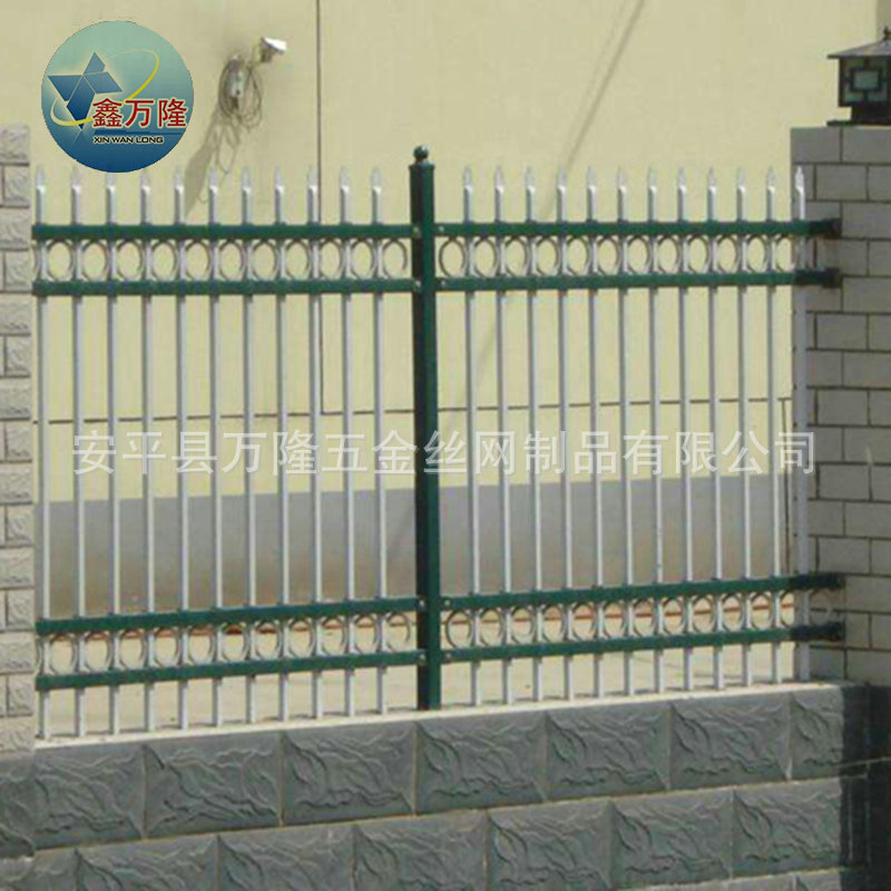 现货供应 双向防攀爬锌钢护栏 锌钢护栏 道路交通防护栏示例图6