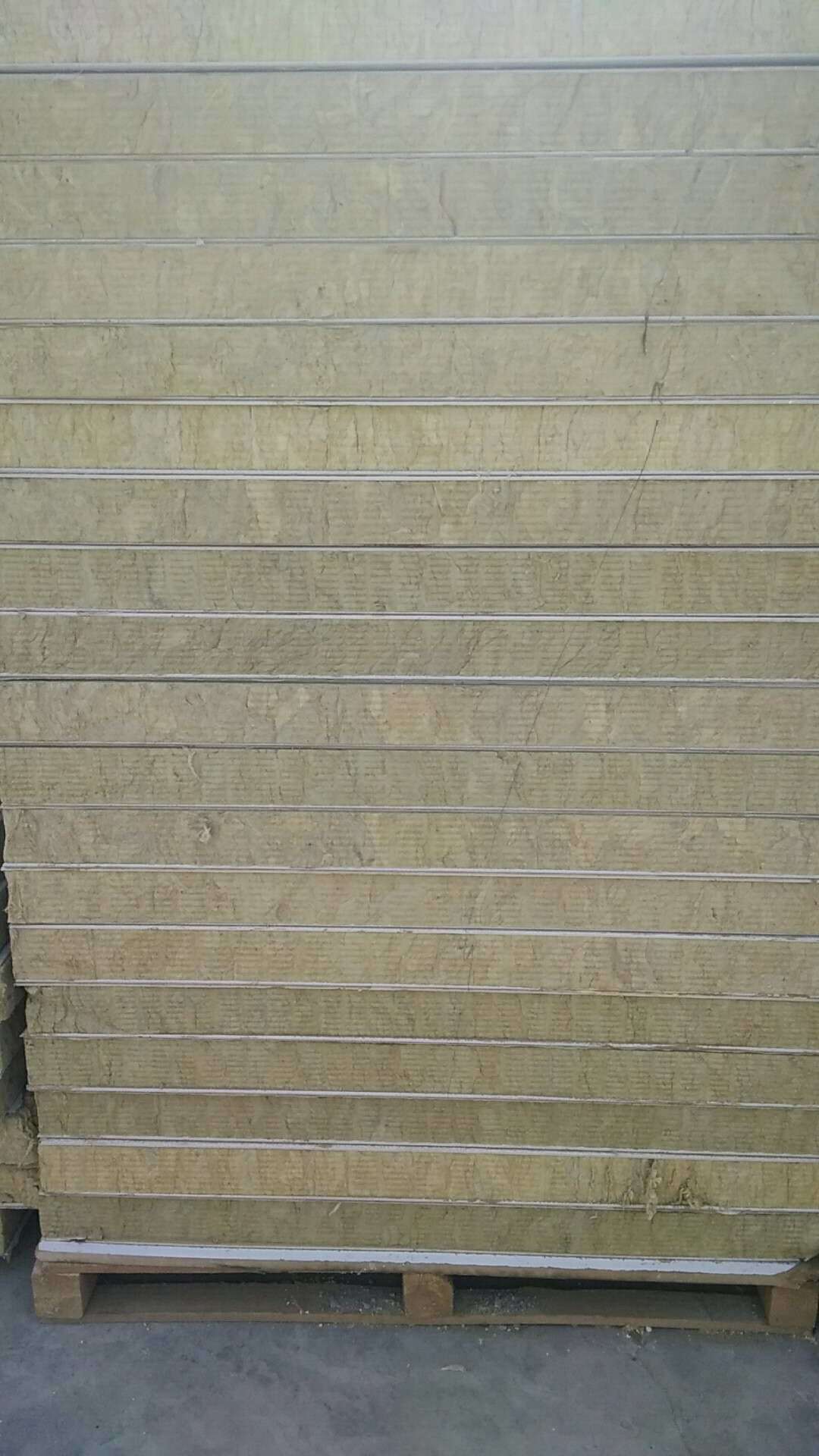 保温一体板厂家 外墙装饰一体板 岩棉硅钙板复合一体板 真石漆仿石一体板 镀铝锌岩棉一体板生产厂家示例图1