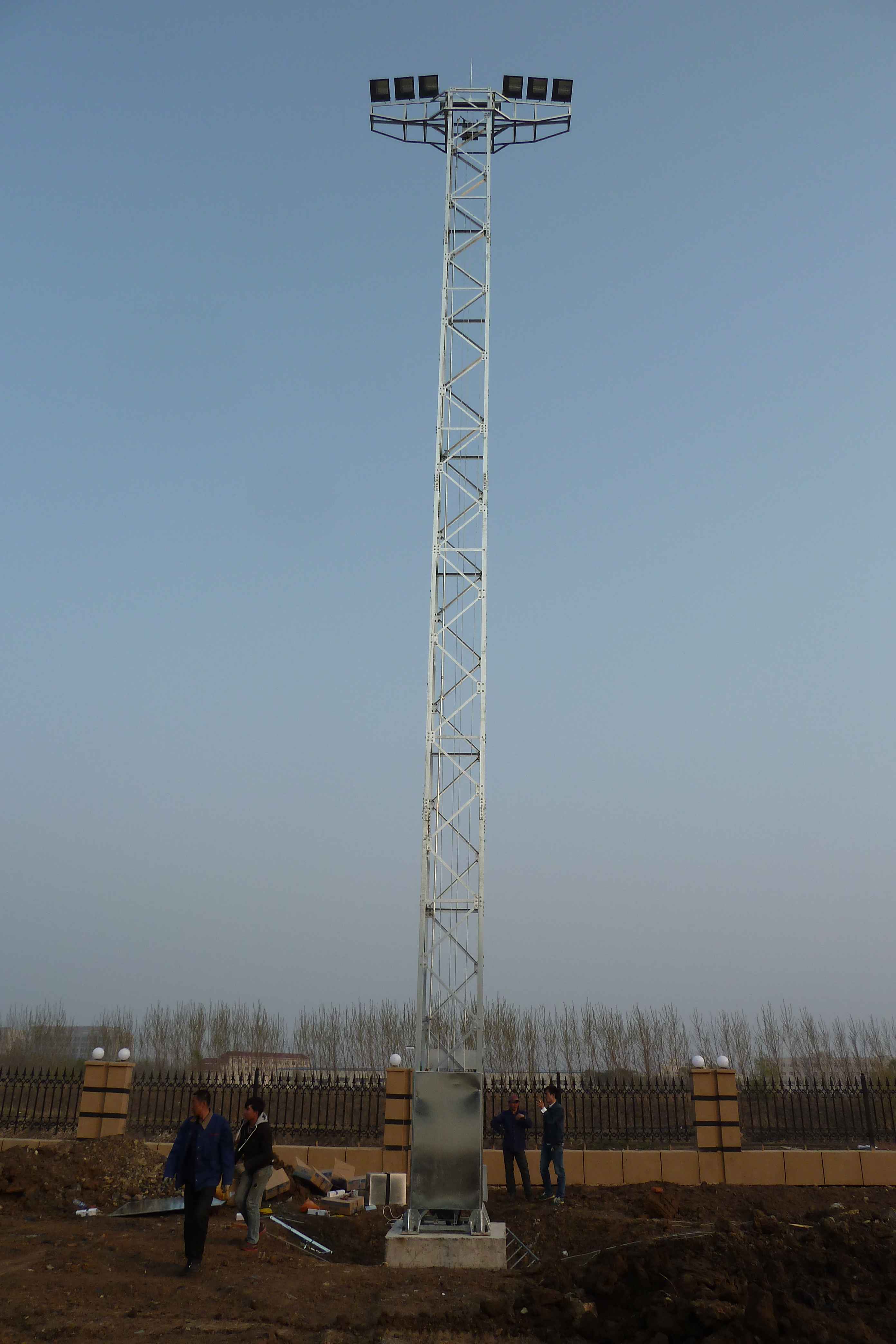 自动升降式灯塔、铁路专用灯塔、架线塔/固定式灯塔示例图3
