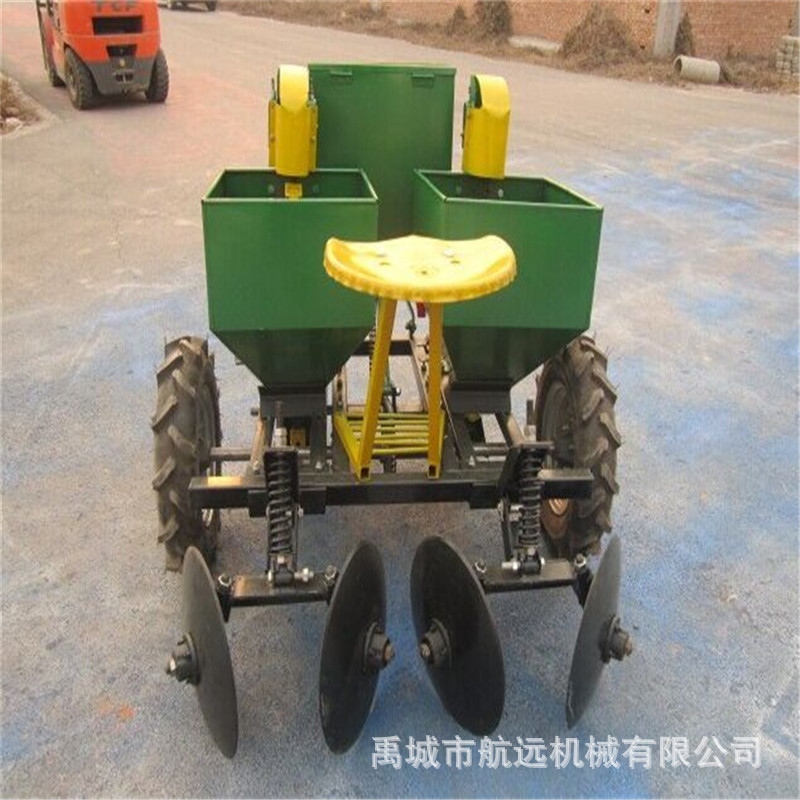 厂家直销洋芋播种机 播种施肥土豆种植机供应 出口土豆播种机示例图14