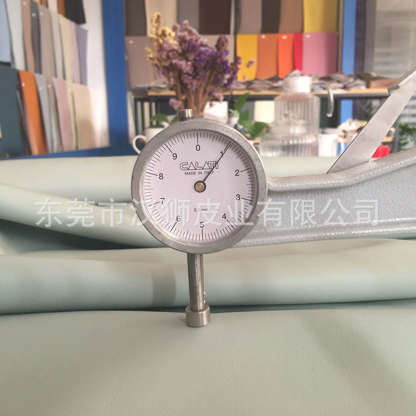 头层彩色软纳帕牛皮真皮批发 手袋皮具沙发革整张皮料粒面黄牛皮示例图33