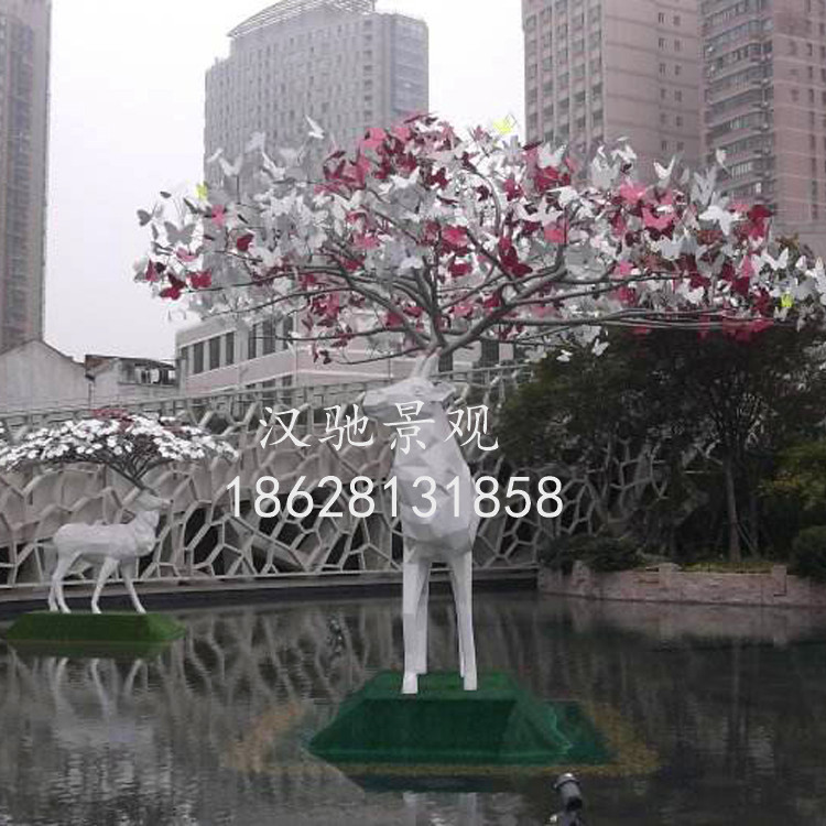 厂家直销各类公园景观玻璃钢鹿子雕塑 商业美陈DP点玻璃钢鹿雕塑示例图3