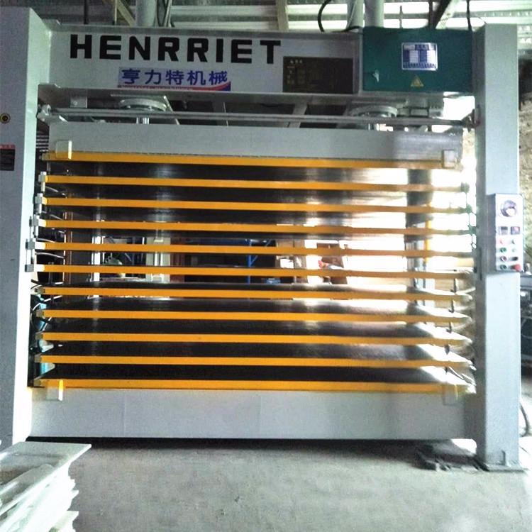 佛山亨力特8层防盗门热压胶合机1.2米x2.5米 钢木门铁门铝门压平定型 加热方式多种可选