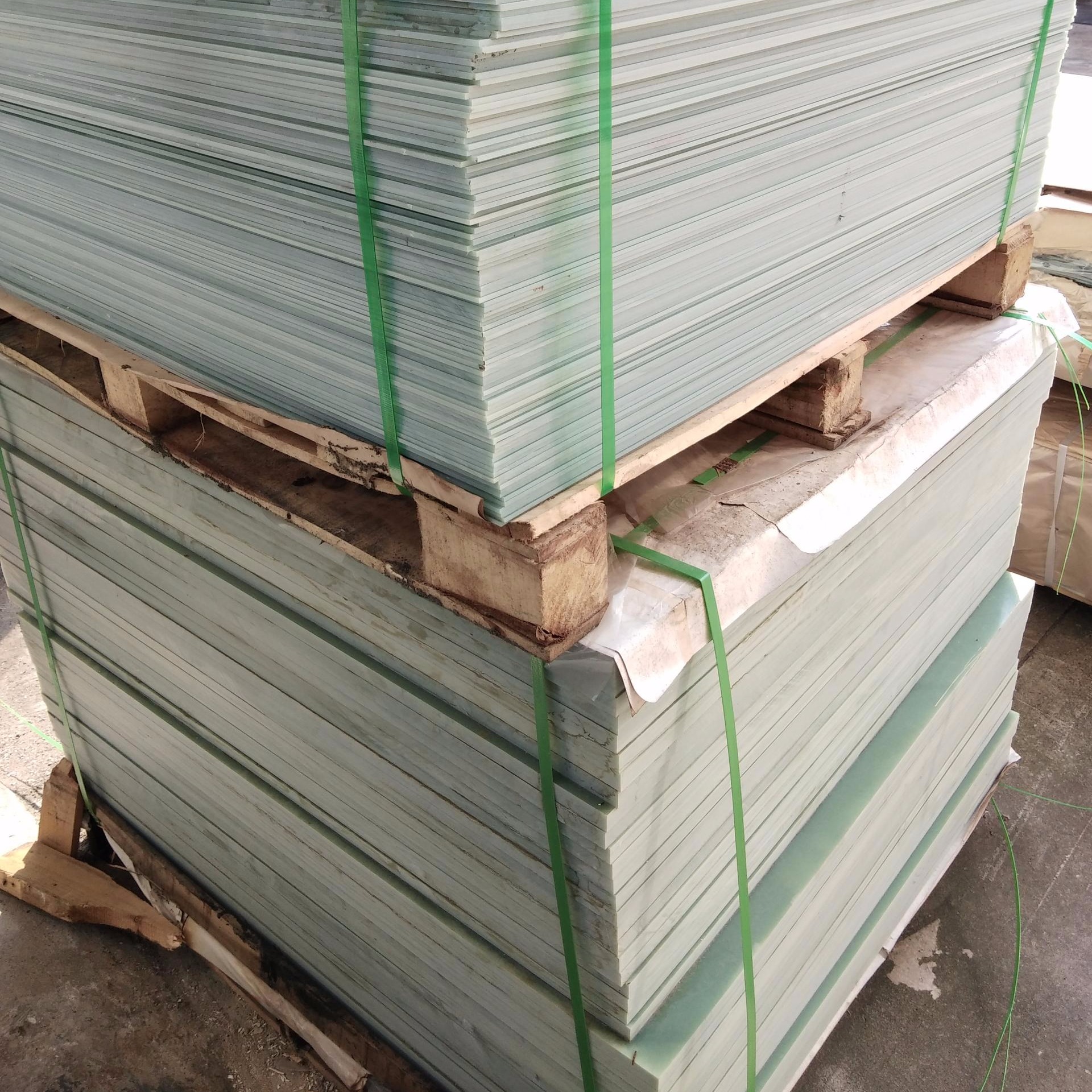 厂家直销玻纤板 玻璃纤维板 FR4白色环氧板 水绿色玻璃纤维板 黑色玻纤板图片