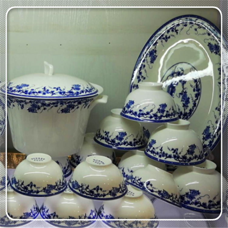 中式陶瓷餐具碗碟套装  青花骨瓷餐具 碗盘家用碗盘碟礼