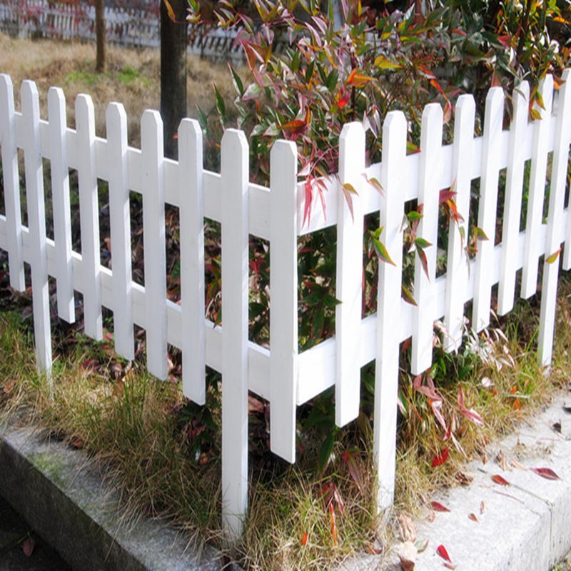 绿化木围栏 低矮木围栏 院坝木围栏 小区木围栏专业定制 佳星