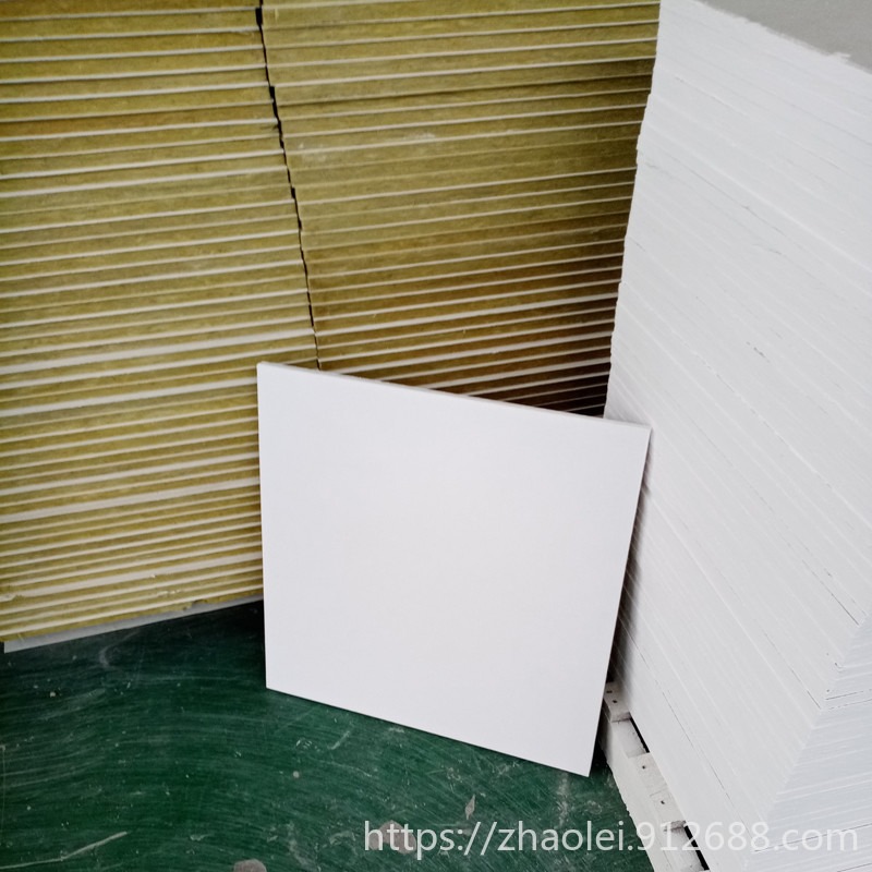 玻纤板价格  岩棉复合板玻纤板,穿孔复合板 陕西西安工程吊顶玻纤板 吸音板
