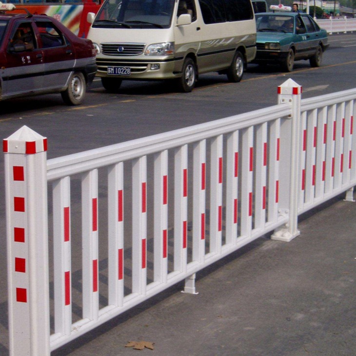 茂岳市政护栏 桥梁护栏 交通道路隔离栏 工艺护栏厂家定制
