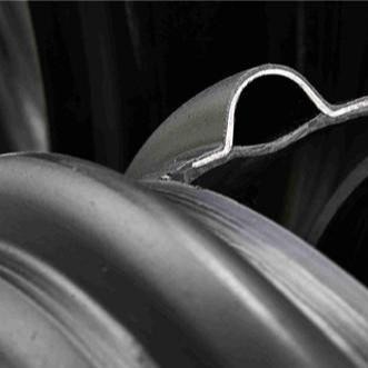 信誉可靠生产 hdpe钢带增强螺旋波纹管 郑州HDPE钢带增强波纹管