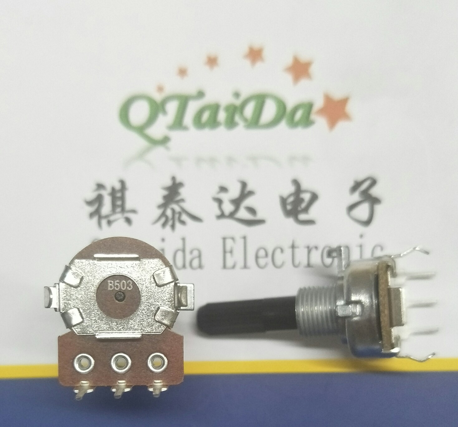 深圳厂家RV12碳膜单联旋转电位器收音机调音调速调光不带开关示例图1
