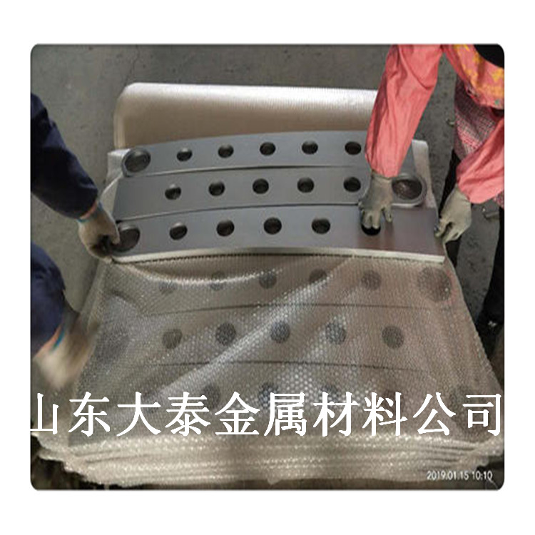 大泰加工 碳素钢喷塑防撞栏杆 广东防撞镀锌管桥梁护栏