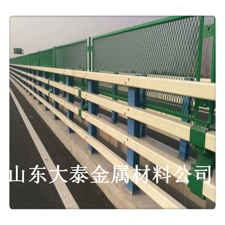 大泰生产销售 304不锈钢复合管护栏 山东桥梁河道防撞栏杆