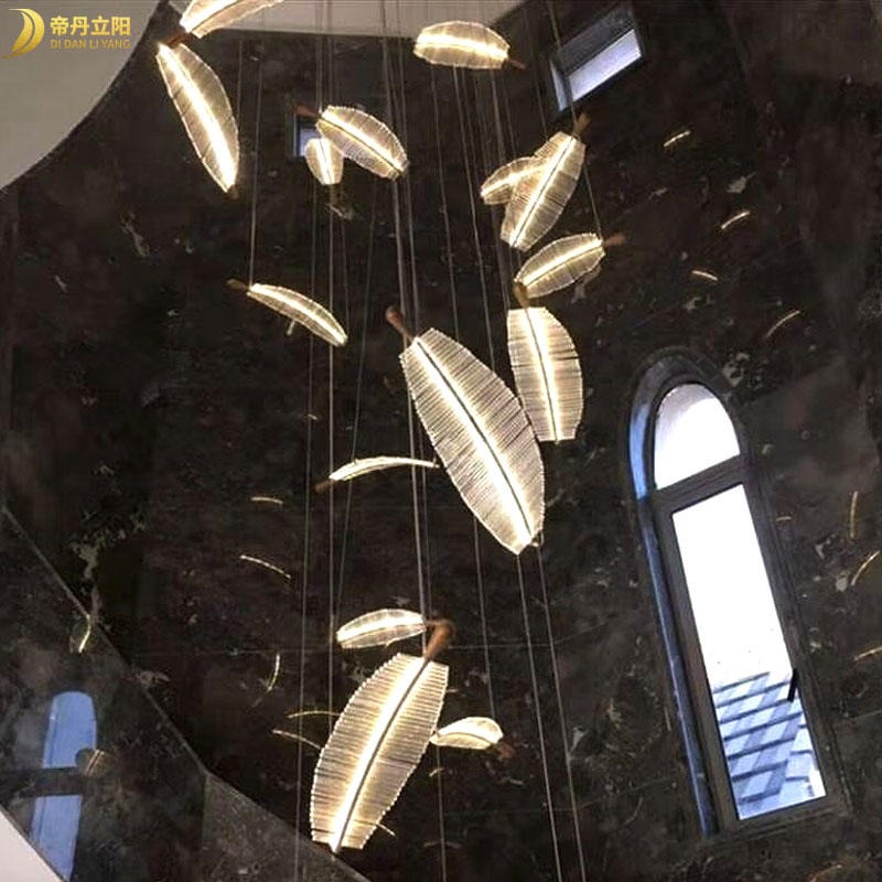 水晶羽毛楼梯10米长吊灯 帝丹立阳设计师款工艺装饰灯具 咖啡厅酒店工程灯