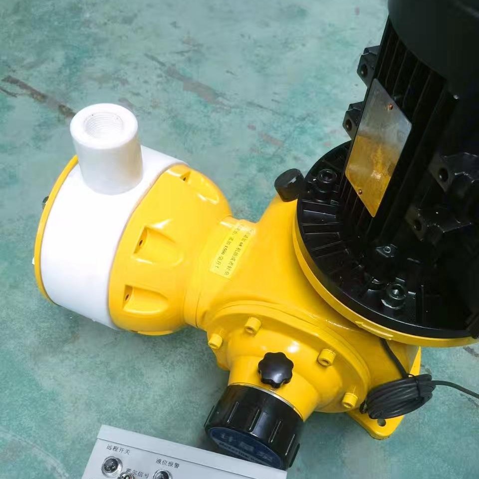 上海超凡 机械驱动隔膜式计量泵 JGB-650/0.6   加药专用