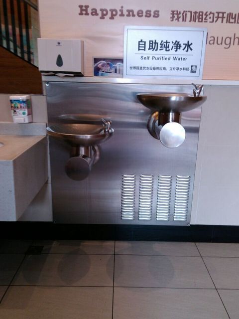 广东佛山泉自达壁挂双盆饮水台，不锈钢饮水台图片