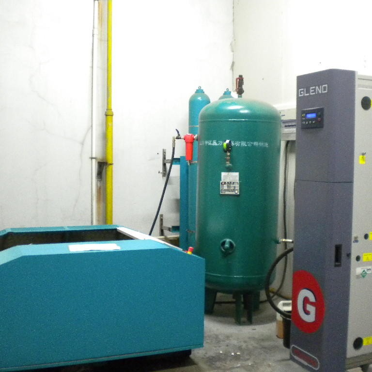氮气气辅设备，氮气压缩机，气辅压缩机，高压压缩机 ，CGI气辅设备图片