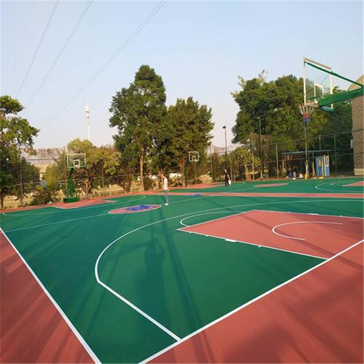 奥美佳 塑胶篮球场建造 室外篮球场的造价 硅PU羽毛球场施工