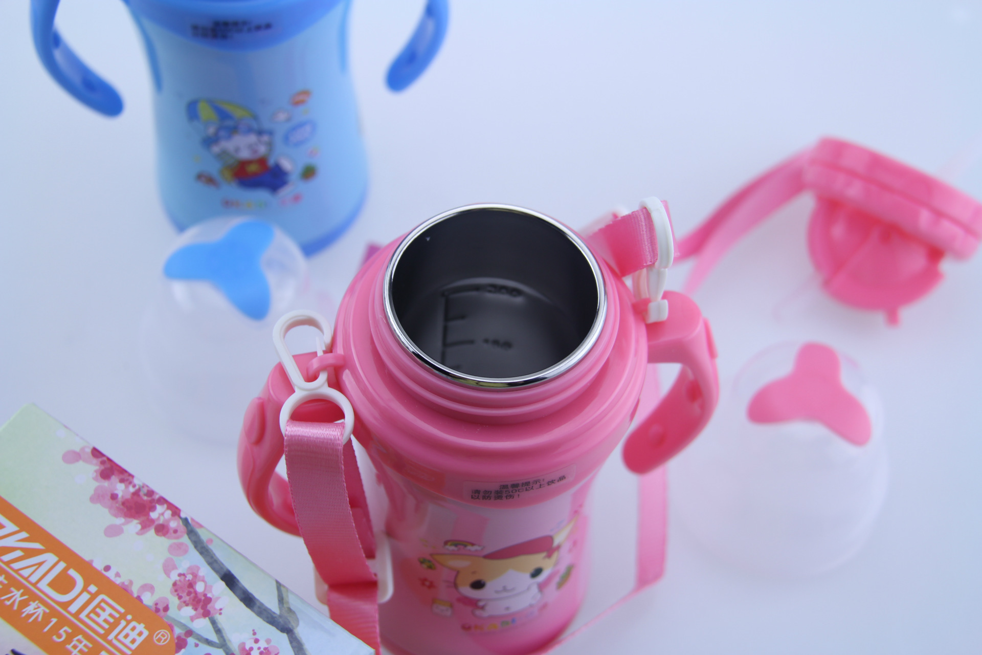 2015年新款奶嘴壶硅胶食品级宝宝婴儿保温杯 泡奶壶手柄式壶批发示例图3
