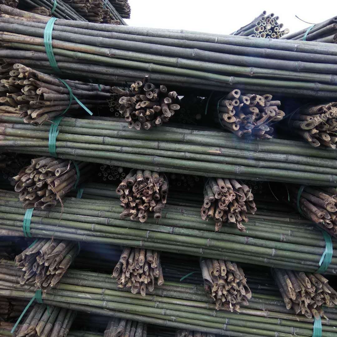 货源产地竹竿 1.5-3米菜架竹竿 大棚竹竿4-9米 2.5米竹架条图片