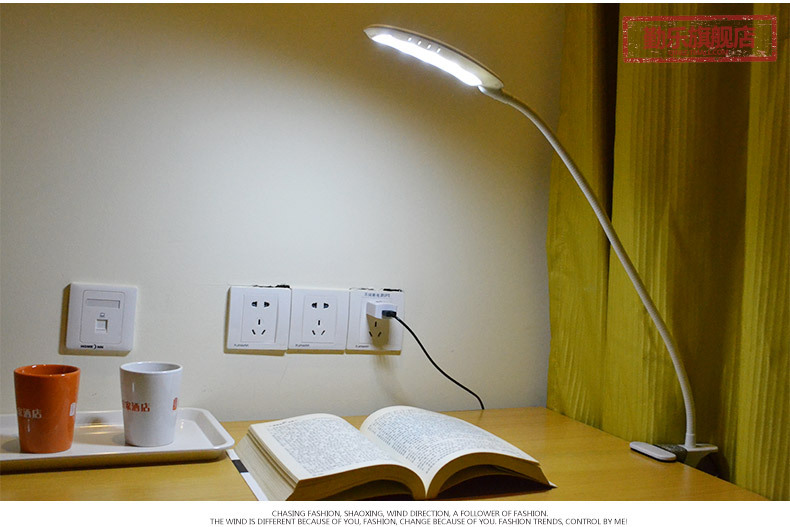 勤乐LED台灯夹子护眼阅读学习工作床头学生宿舍USB金属创意调光灯示例图14