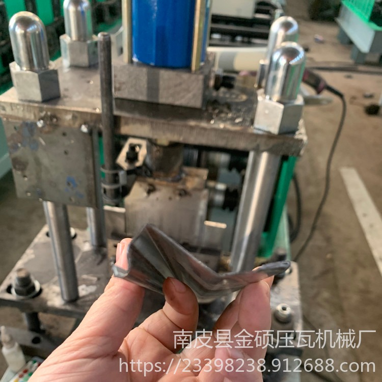 金硕压瓦机 长期供应 全自动镀锌板异形机器 镀锌板异形机器 异形机器 结实耐用
