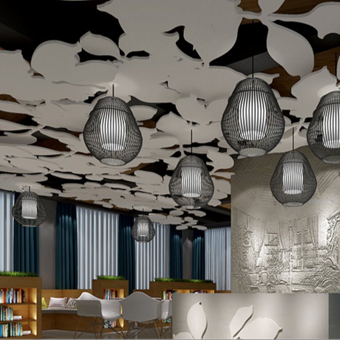 咖啡厅定制型雕花铝单板隔断    雕花铝单板天花图片