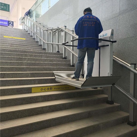 九江市升降电梯 老人爬楼电梯设备 启运品牌斜挂式无障碍平台