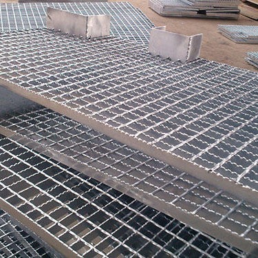 恩宏公司直销锯齿钢格板 定做齿形钢格板 脚踏钢格板