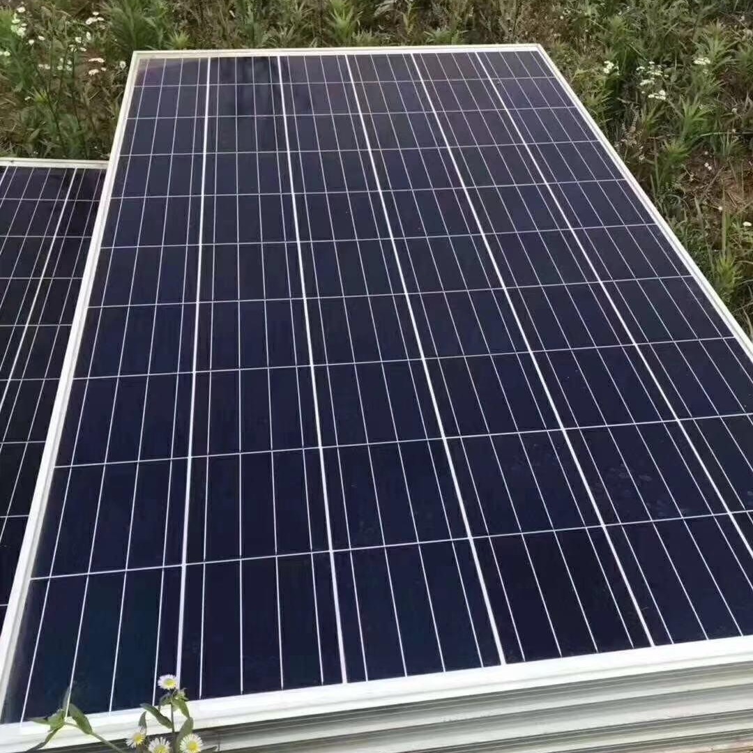 济南太阳能光伏板回收  二手拆卸组件回收处理   认准鑫晶威新能源  正规厂家