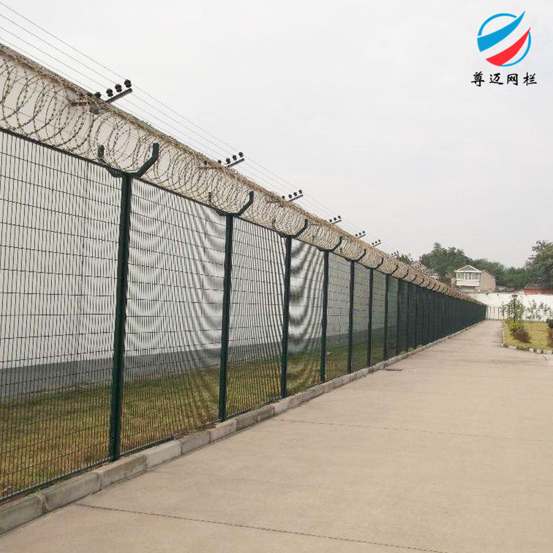 广州监狱隔离栅 尊迈飞机场围网 Y型监狱护栏网 三角折弯护栏厂家