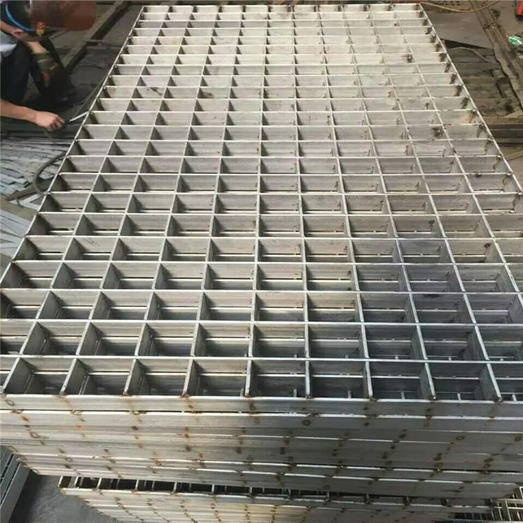 鼎佳-现货供应 不锈钢格栅板G405/60/100 重型钢格板 镀锌钢格栅板厂家 质保十年 国标质量