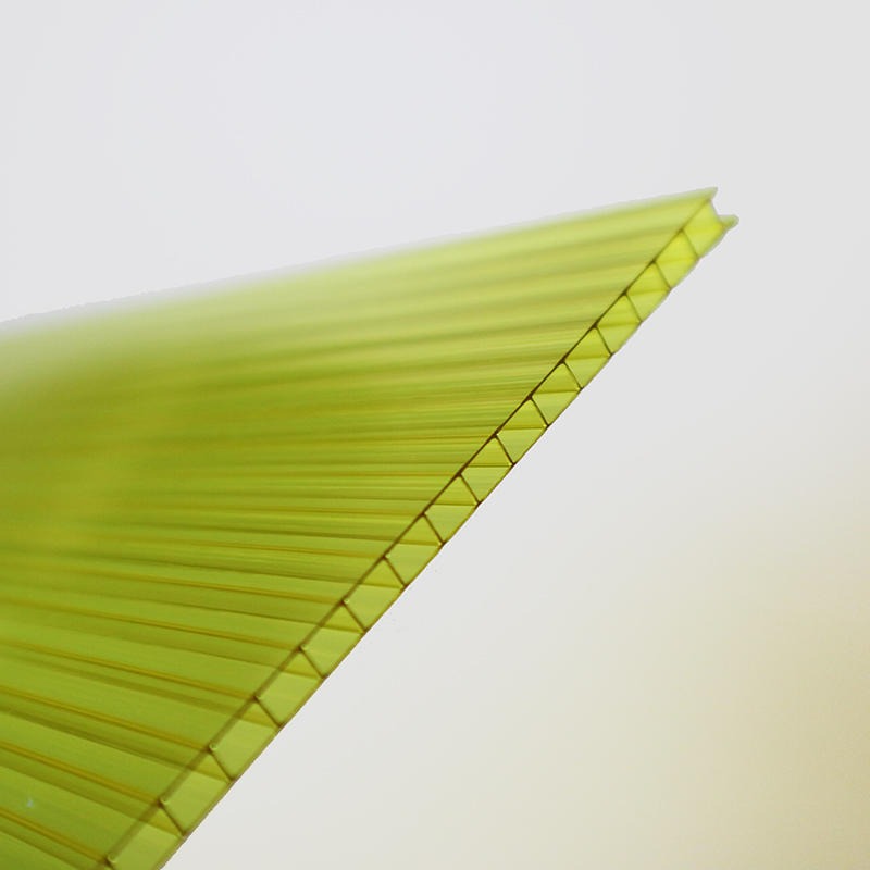 黄色PC中空透明阳光板 四层16mm阳光板 十年质保 防雾温室阳光板 天津PC板材厂商