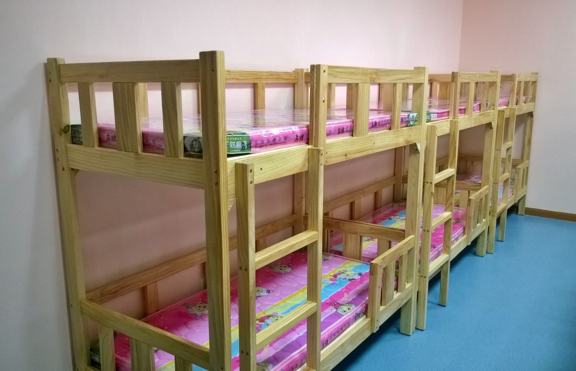 【小宝乐家】幼儿园高低床 实木 双层床 可批量定制示例图5