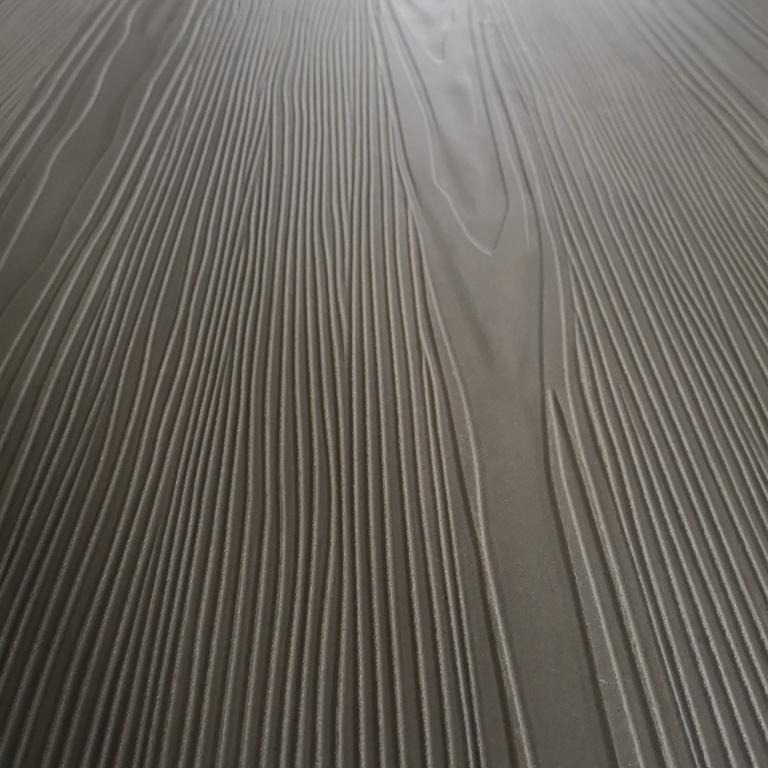 埃尔佳木纹水泥板饰面板 青海木纹纤维水泥板厂家供应图片