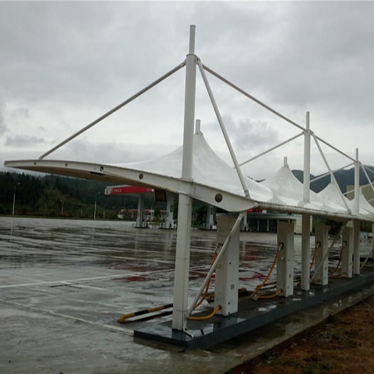 PVDF膜材膜结构车棚，膜结构停车棚，白色PVDF建筑膜材供应