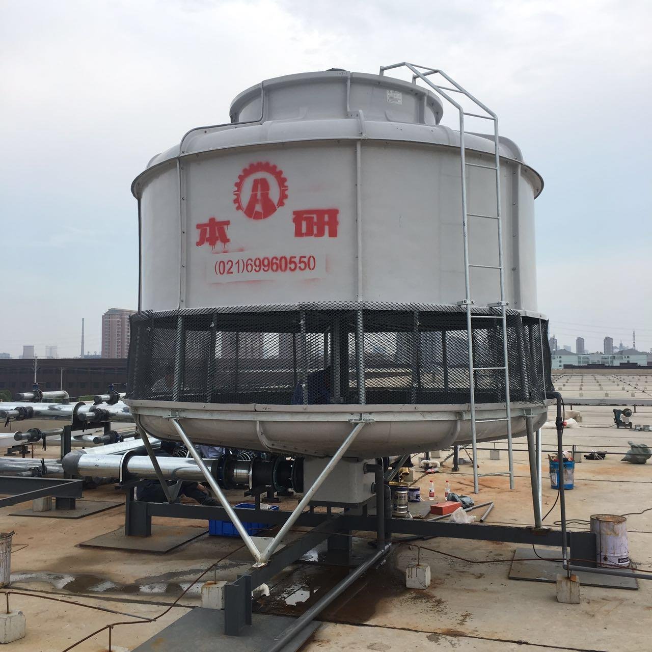 南京冷却塔 玻璃钢圆形冷却水塔 机械通风型凉水塔 厂家直供 本研BY-R-60降温机