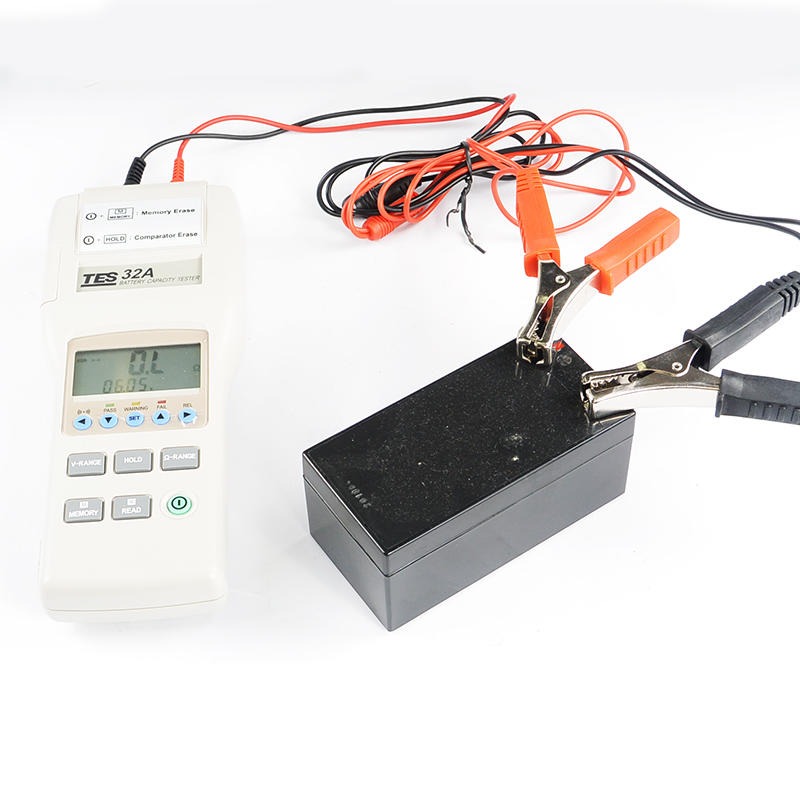 泰仕TES-32A手持式电池测试仪 蓄锂电池电压内阻电流容量检测仪