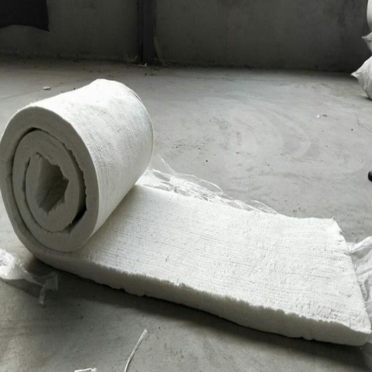 厂家促销 耐低温防潮硅酸铝针刺毯 4管道厚高密度硅酸铝毡专车送货