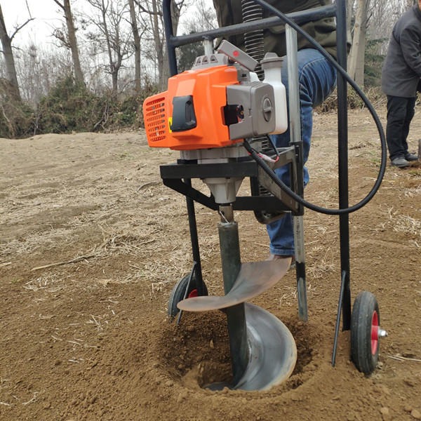 春季果树深施肥 便捷手提挖树坑机 拆装便捷的小型打洞机图片