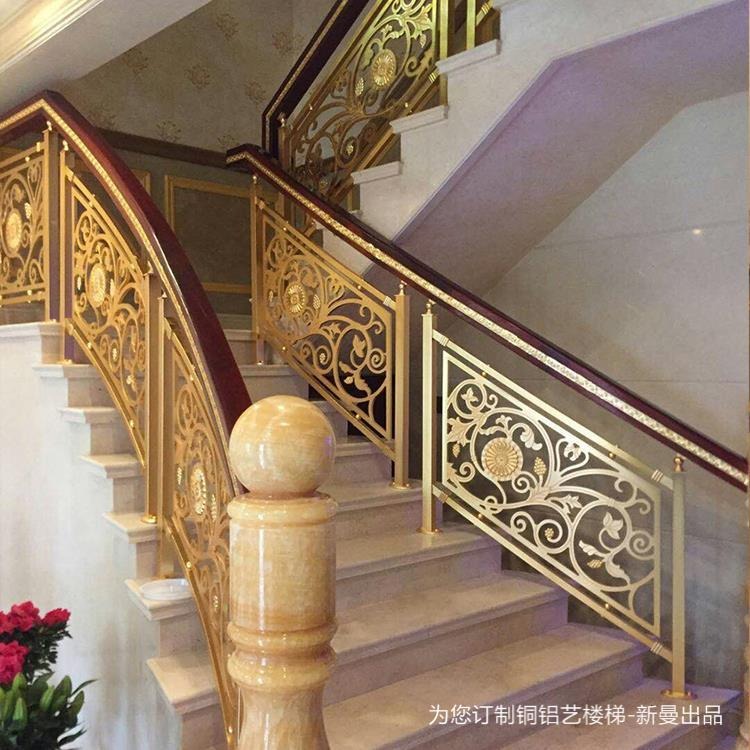 肇东古画里的欧式铜楼梯往事图片