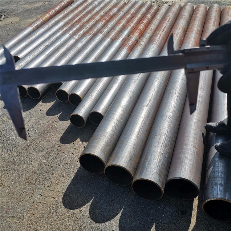 异形钢管立柱_锥形钢管250×150×6高度8.5米钢结构锥形立柱