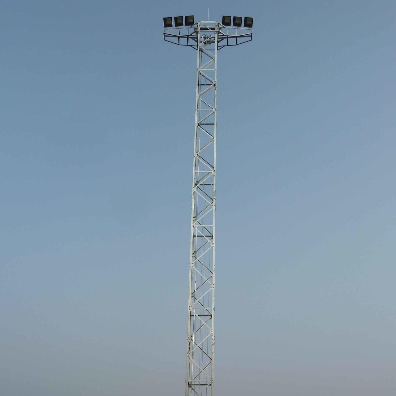 自动升降式灯塔、格式铁塔图片