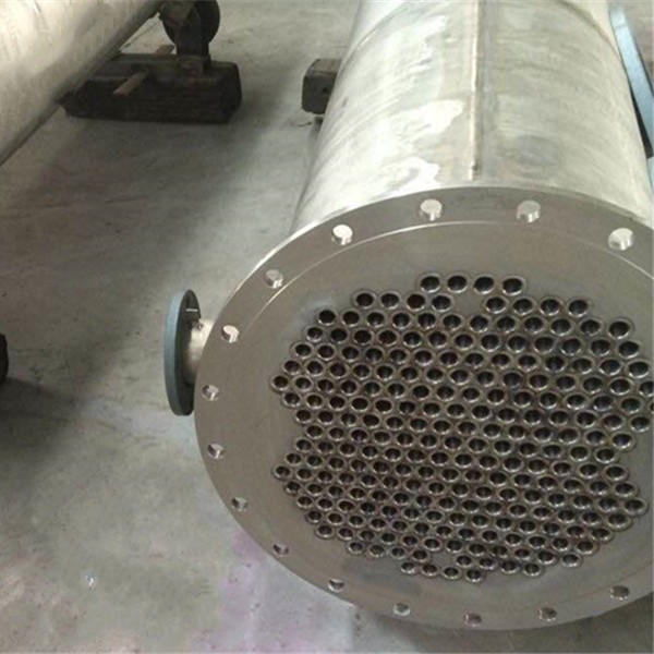 钛冷凝器   钛列管式冷凝器    钛换热器    钛冷凝器厂家