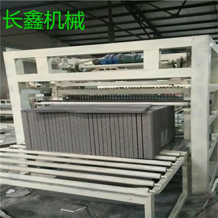 生产加工水泥发泡板设备的源头 长鑫CX-1保温板垂直切割锯