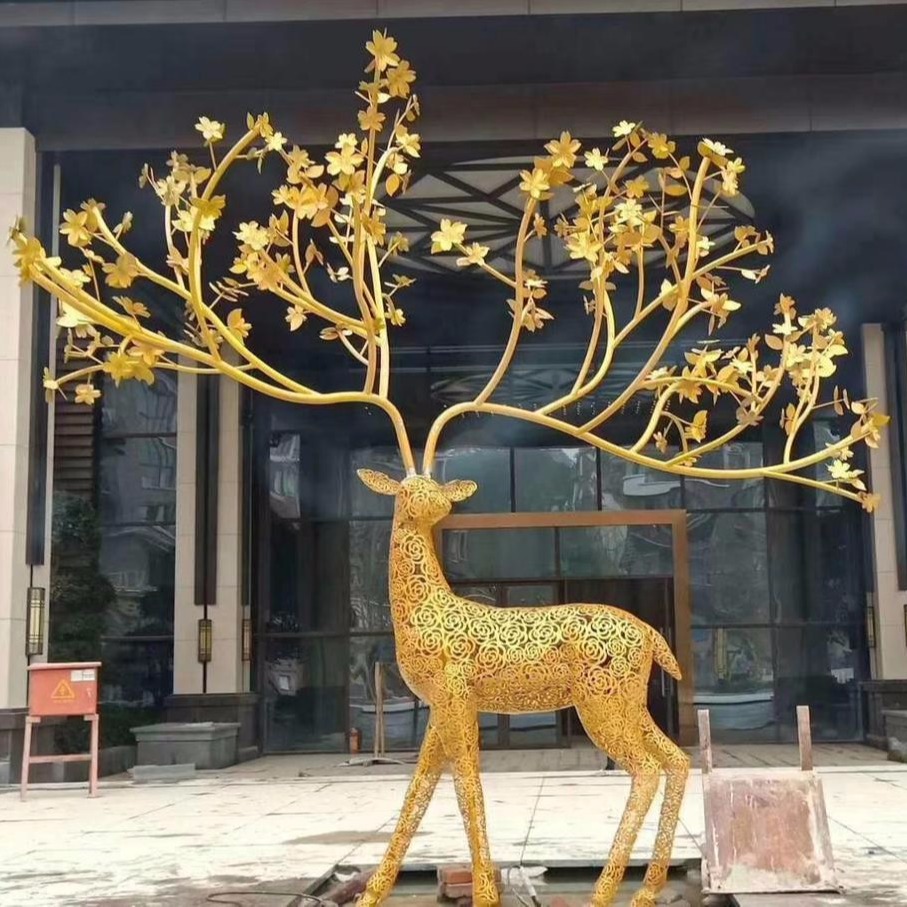 不锈钢镂空鹿雕塑几何抽象镂空鹿商场 广场 售楼部 酒店 公园 园林景观摆件