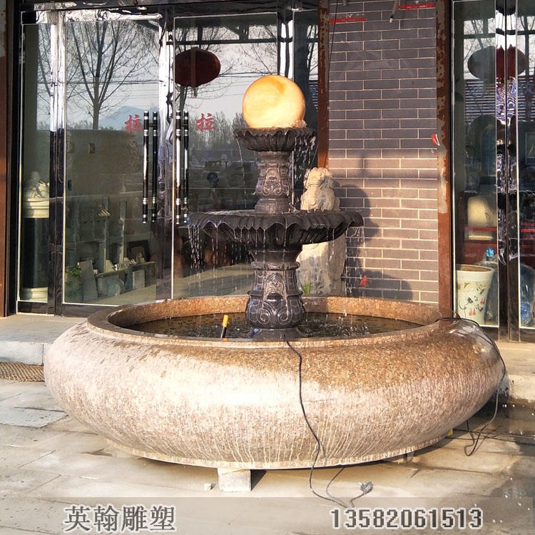 石雕喷泉转运球 欧式黄锈石水钵  户外景观大型欧式喷水英翰雕塑供应