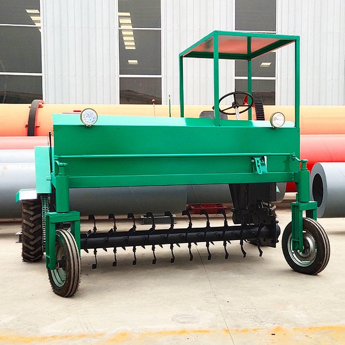 小型养殖场专用的轮式翻堆机跨度2米，生产能力500-800(立方米/h) 商家直销