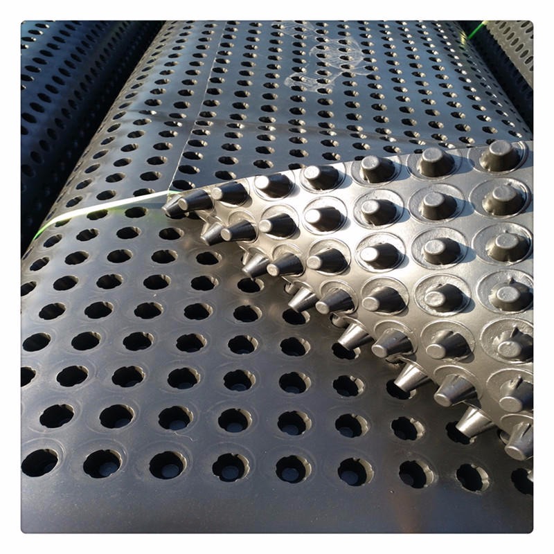 昆明排水板厂家 HDPE排水板价格 屋面种植滤水板   昆明塑料排水板 20蓄排水板