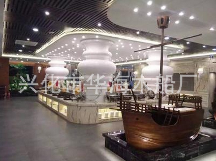 定制大型木制海盗船 户外景观装饰船 室内摆件展览主题木船示例图6